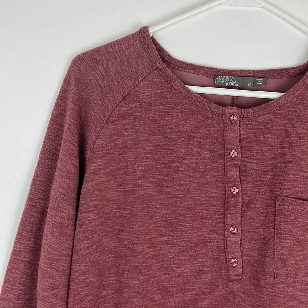 PRANA women’s Hensley Henley brandy red organic cotton long sleeve top M - Picture 7 of 10